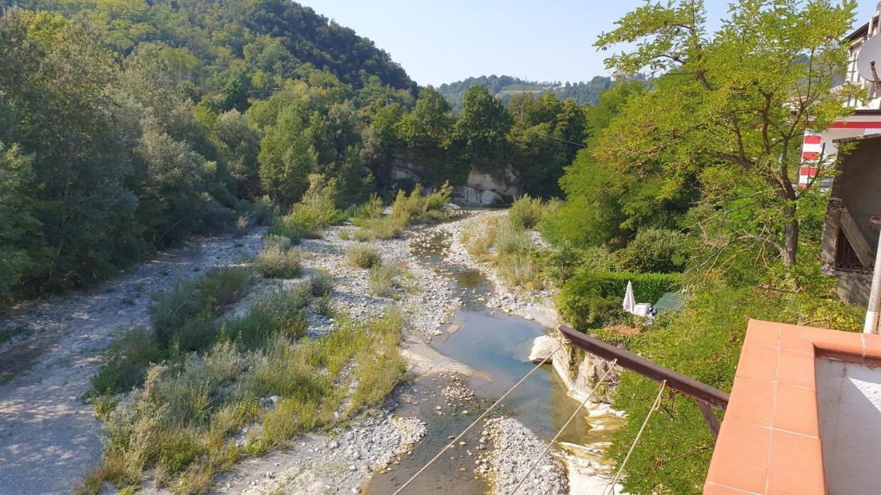 Casa Vacanza Pegrini Nel Centro Storico Di Gavi Zewnętrze zdjęcie