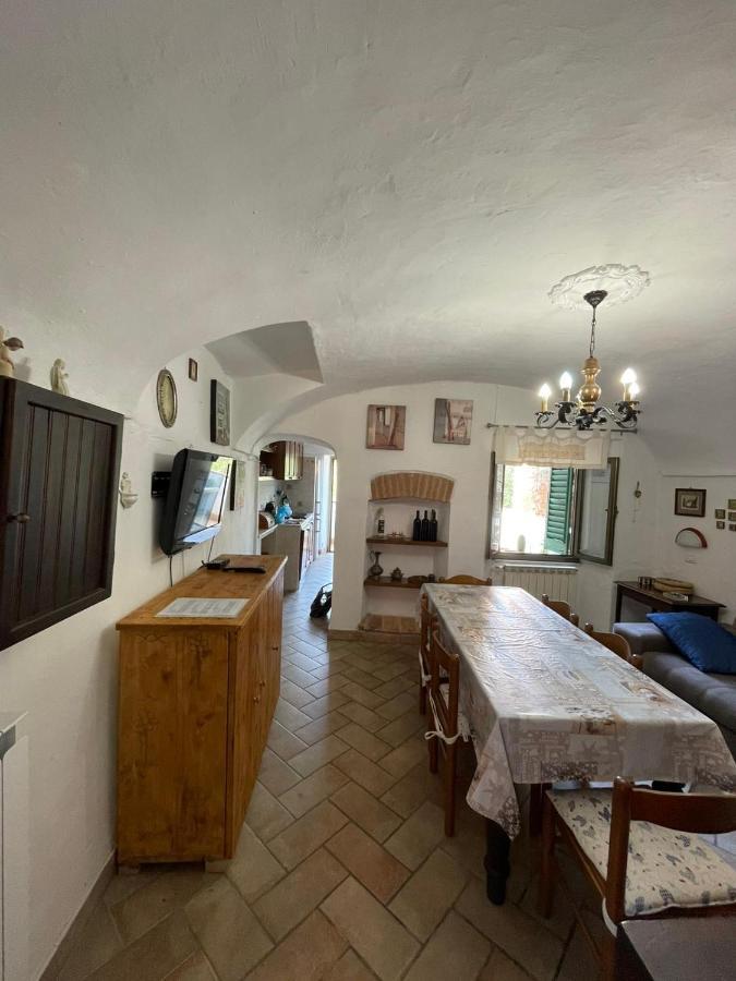 Casa Vacanza Pegrini Nel Centro Storico Di Gavi Zewnętrze zdjęcie